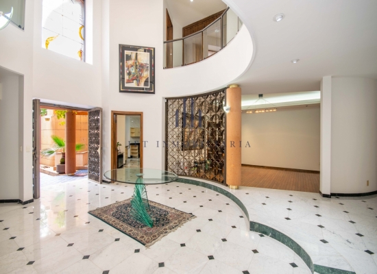 Casa en venta | 610m2 